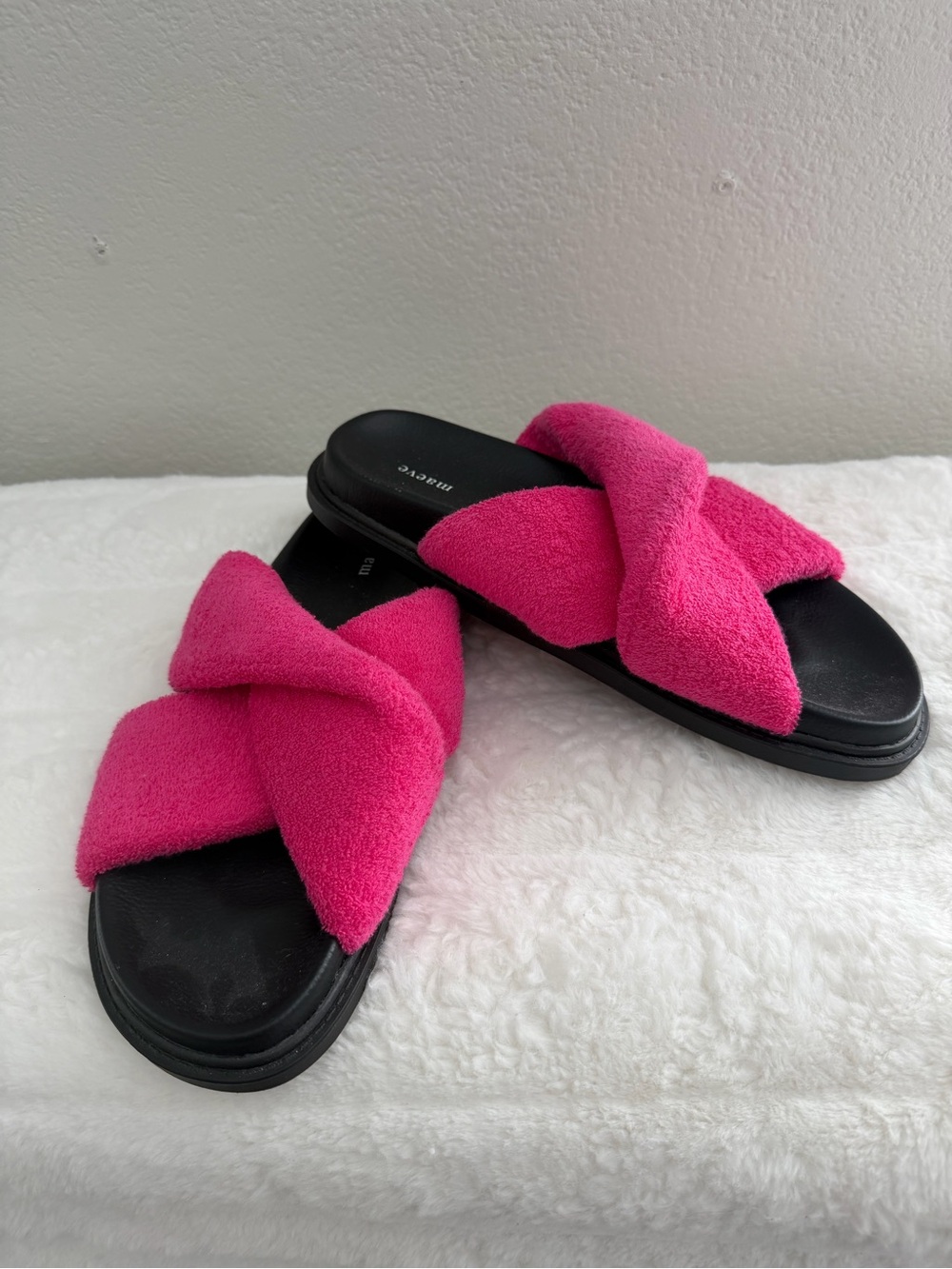 Maeve by Anthropologie Plush Terry Crisscross Slides - Pink & Black Size 9 - Picture 7 of 7